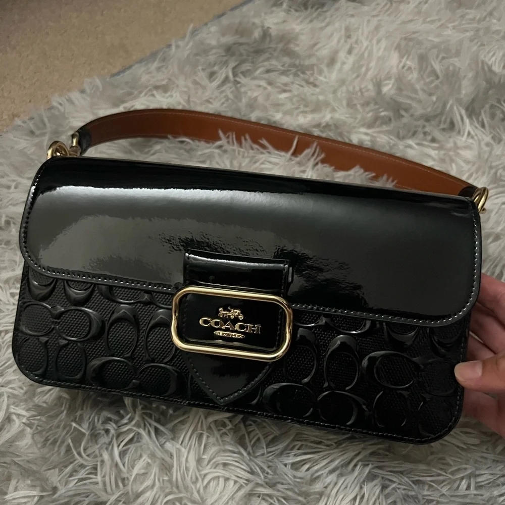 Coach NWT Morgan Shoulder Bag In Signature patent leather black 🤩 - Picture 5 of 15
